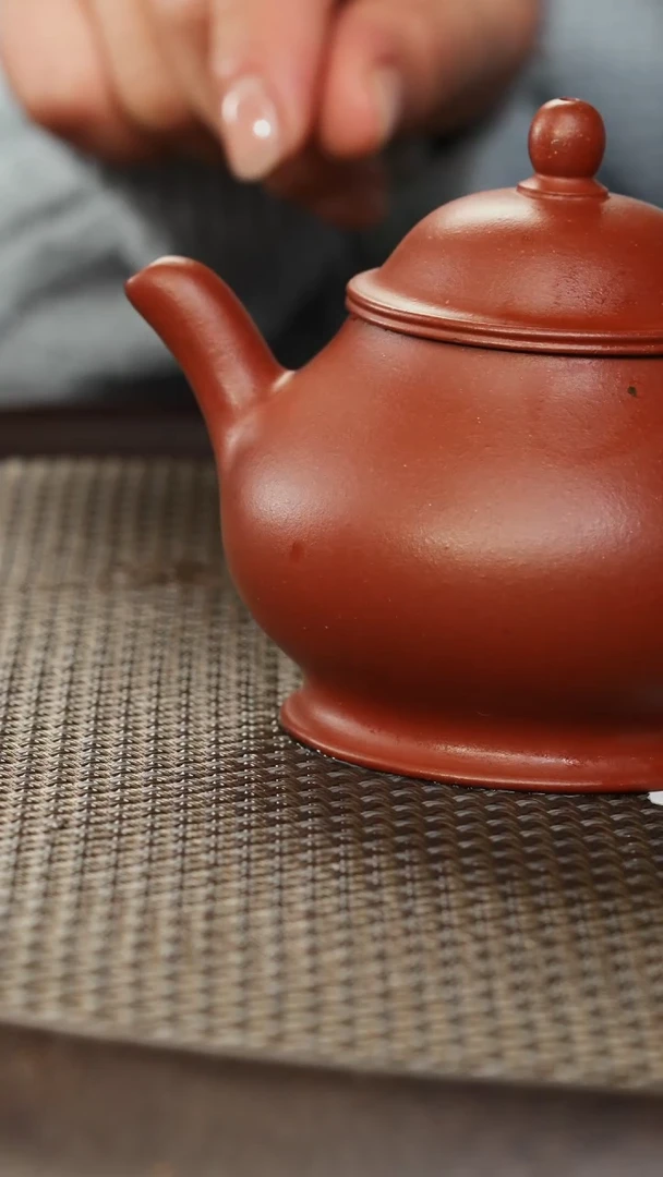 茶壶紫砂红清水 潘壶