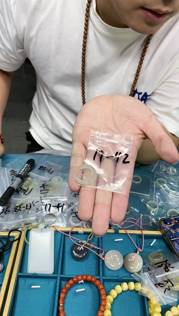 【闪购商品】和田玉戒指未镶嵌17-42