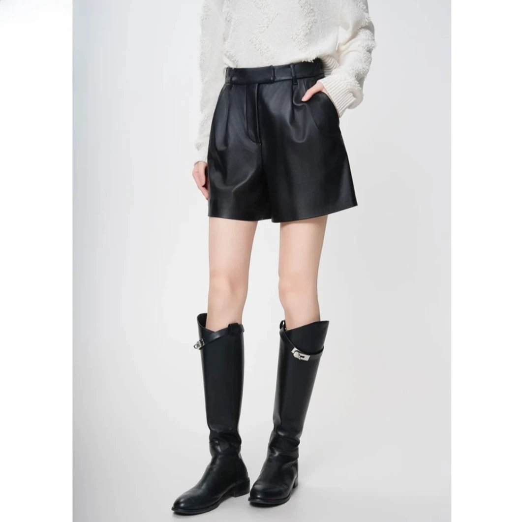 AMASS/阿玛施秋冬新款网红气质高腰皮质服饰外穿短裤5100511