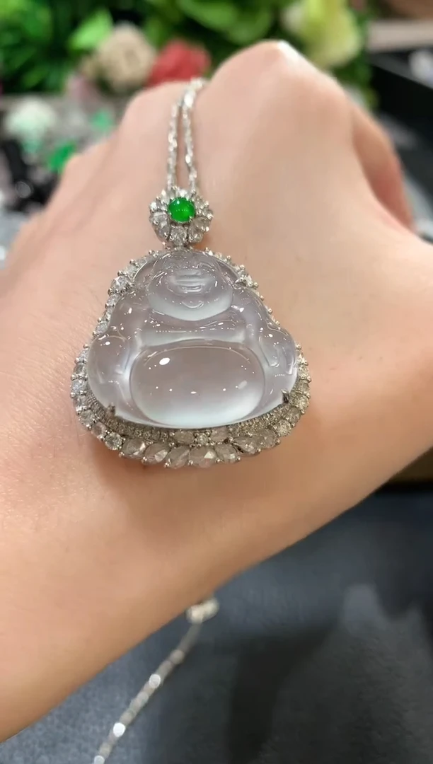吊坠(不含链)18K金镶嵌翡翠六***姐c67