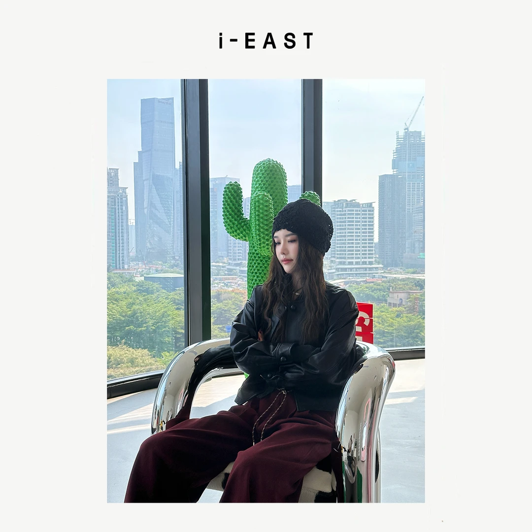 i-EAST 霍尔顿外套~简约款大扣饰皮外套-4Q WT05