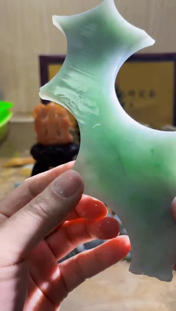 颈饰未镶嵌翡翠A货常星4640