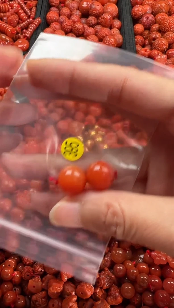 【闪购商品】南红玛瑙颈饰未镶嵌1