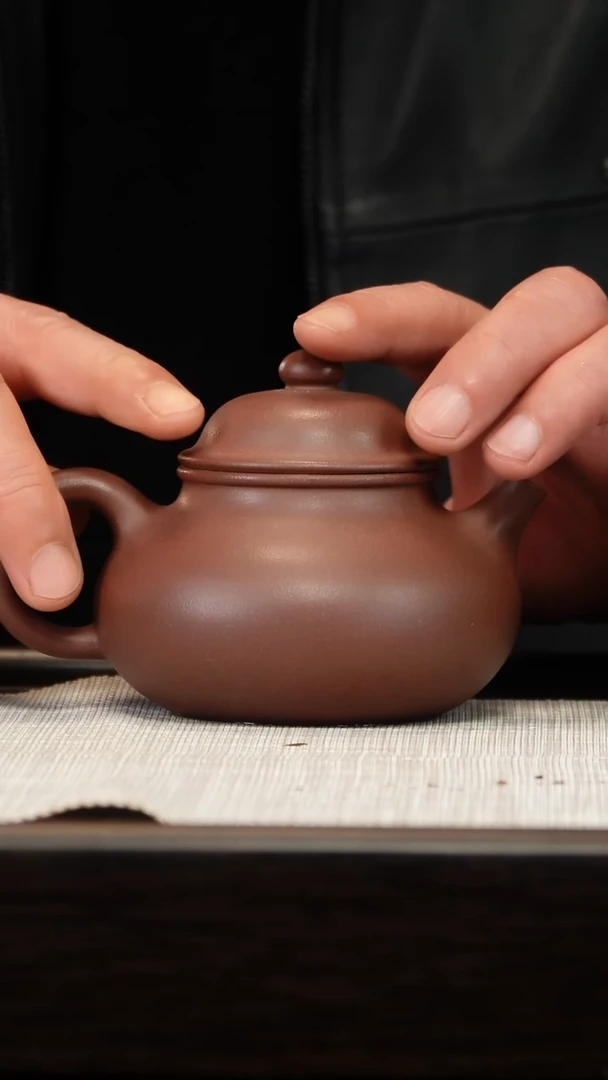 茶壶紫砂五底容天
