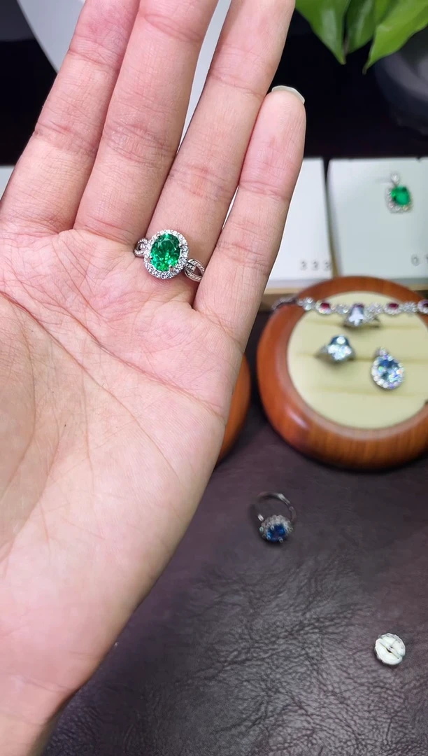 合金合成钻石绿宝戒指