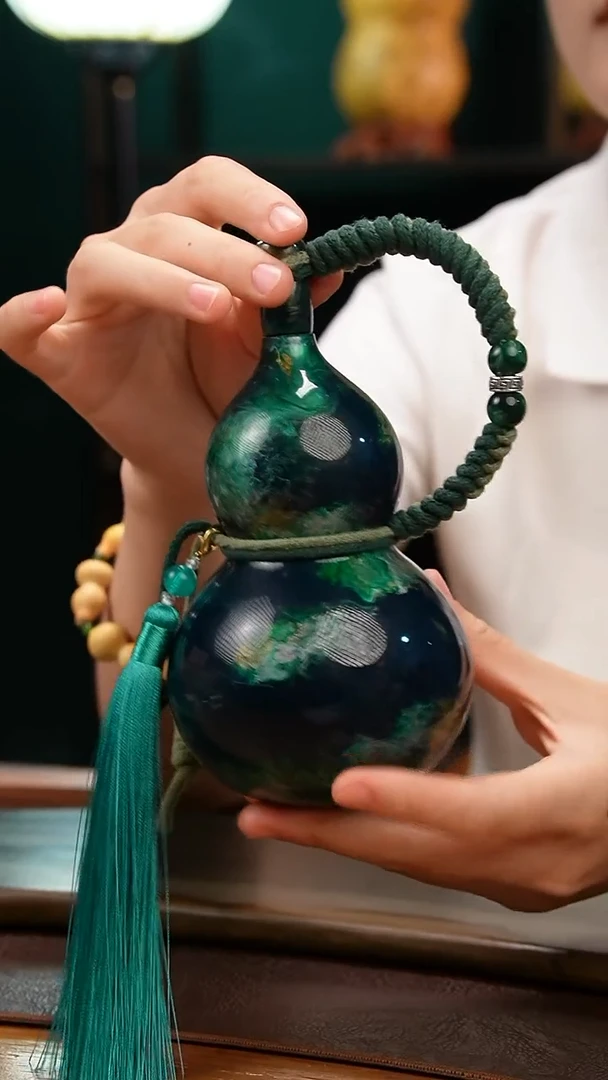 热水酒葫芦一物一拍L412