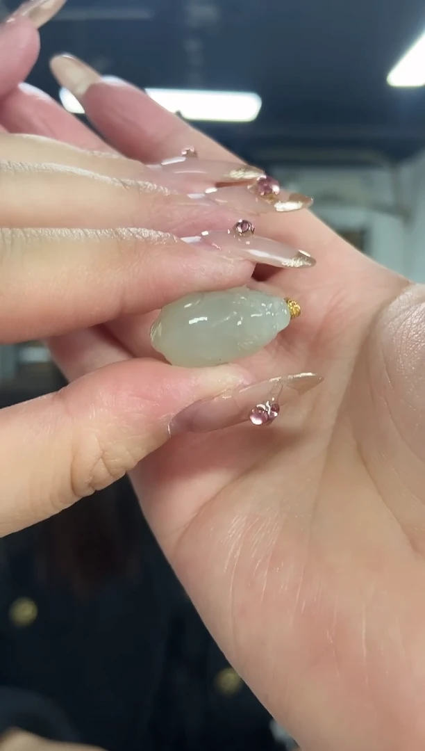 【闪购商品】和田玉吊坠18K金镶嵌多样性发其一颜色微差