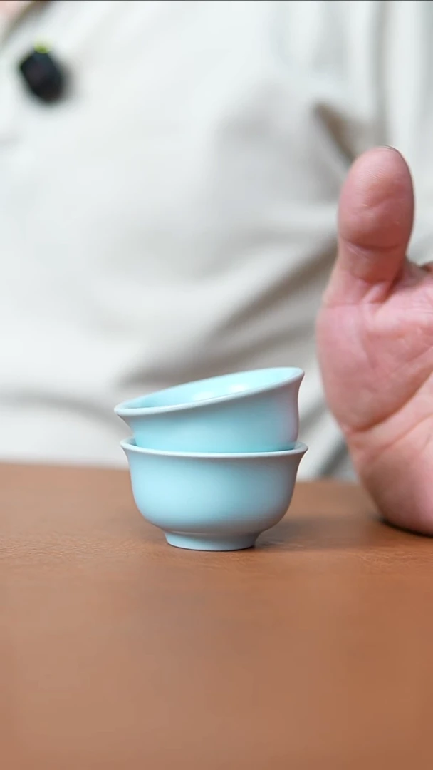 瓷片仿古宋臻釉精工小压手杯一对微瑕