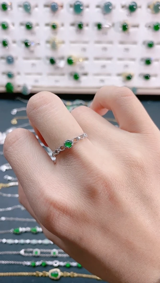 【闪购商品】翡翠戒指银S925镶嵌天然翡翠