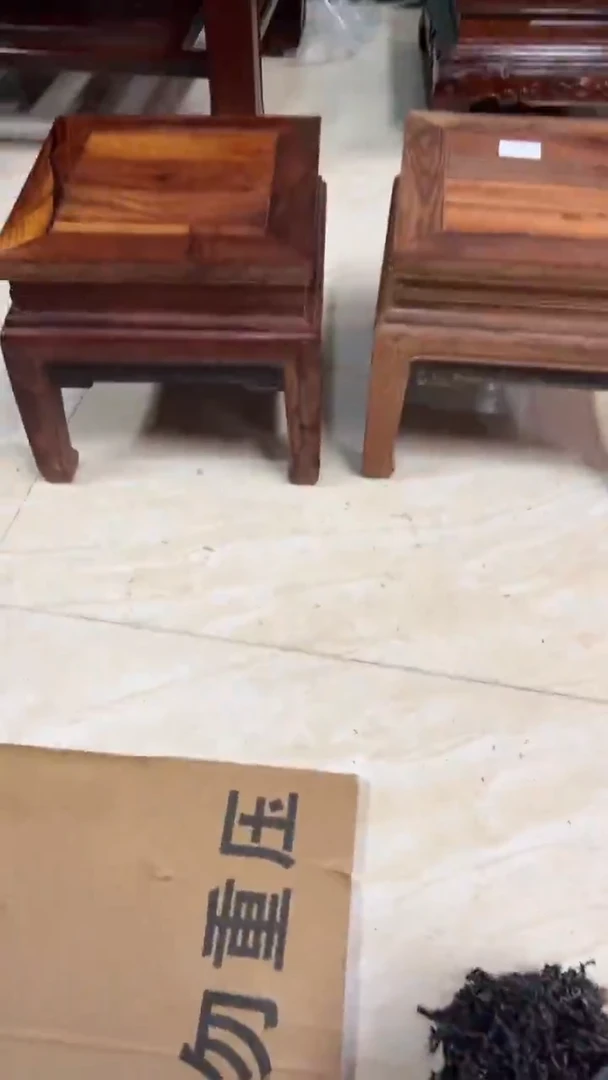 红酸枝木类书架福利款红酸枝凳子毛坯