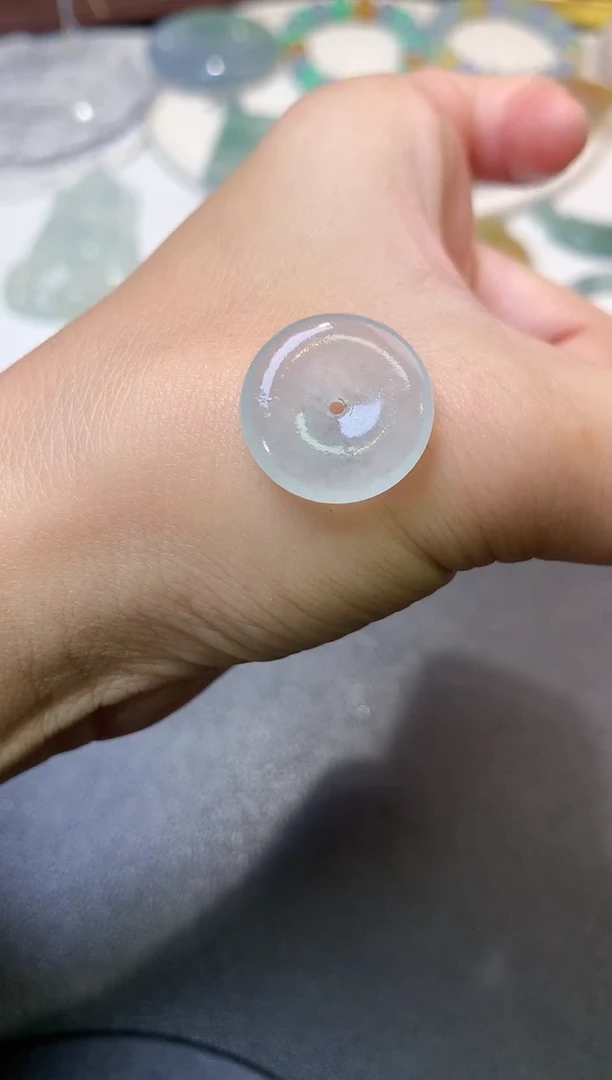未镶嵌定制翡翠毛货