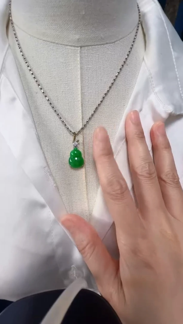 翡翠18K金镶嵌吊坠(不含链)3600