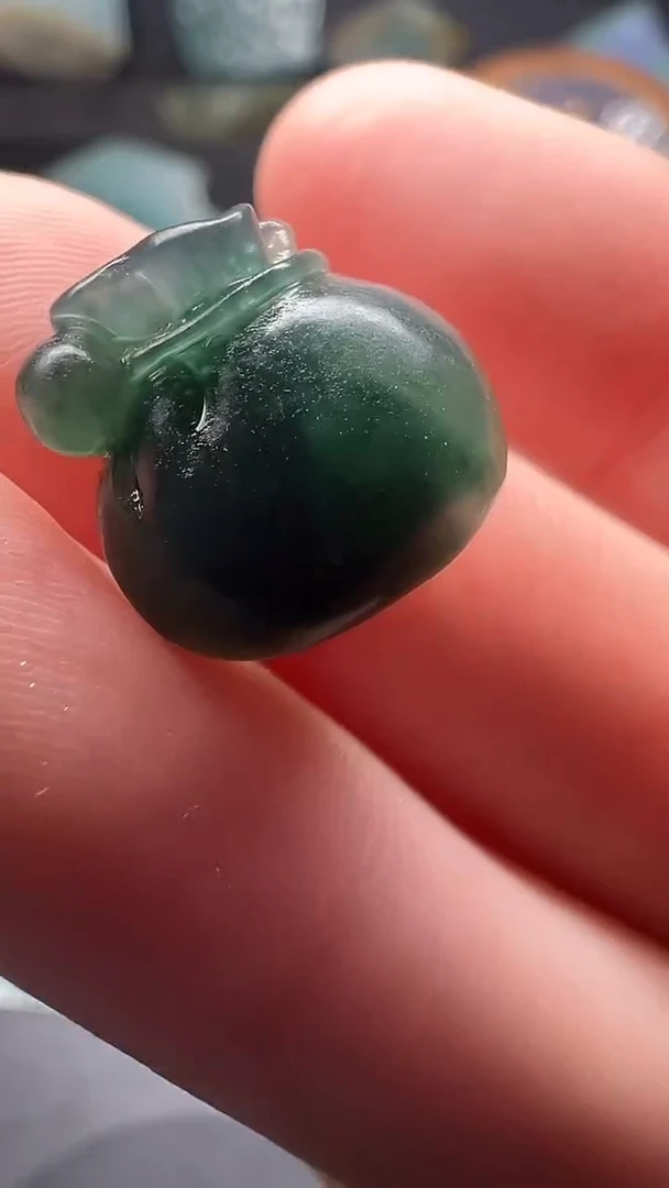 未镶嵌定制翡翠天然A货翡翠未抛光