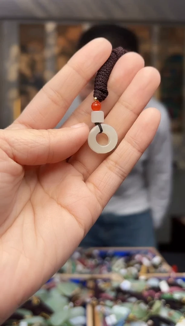 【闪购商品】和田玉挂件未镶嵌拍一发一