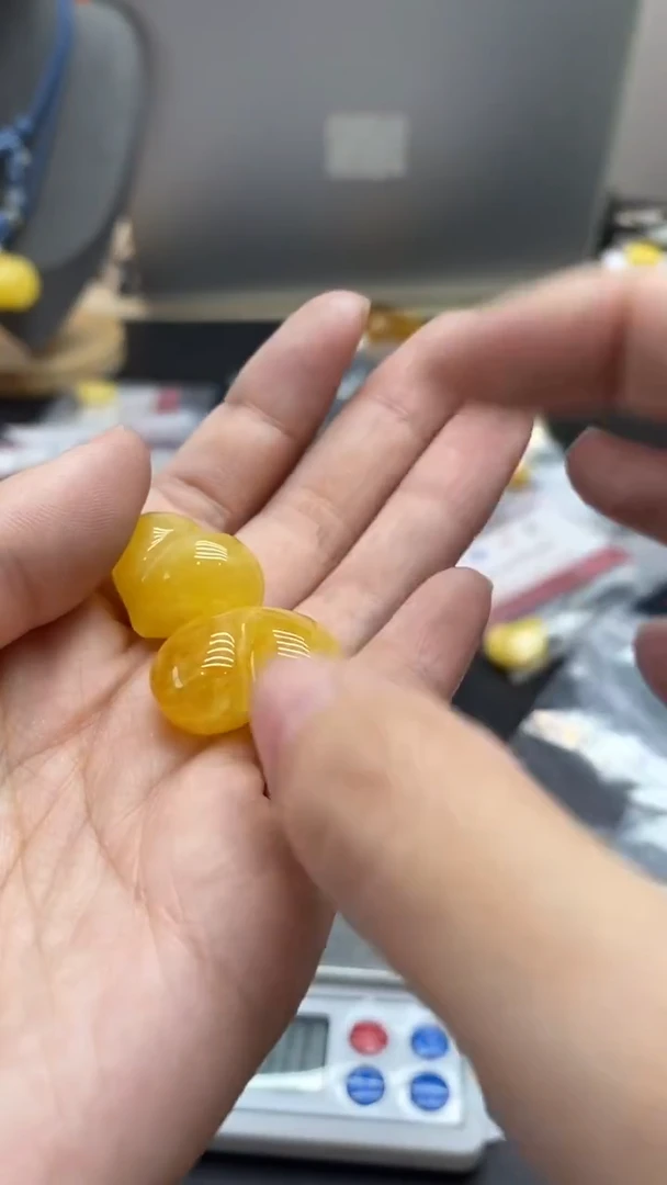 琥珀未镶嵌珠宝奇石259多样性发其一默认有瑕