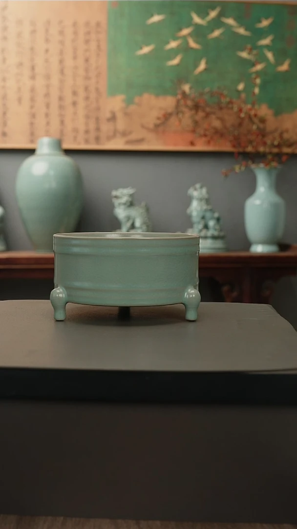 原产地原矿   三足炉