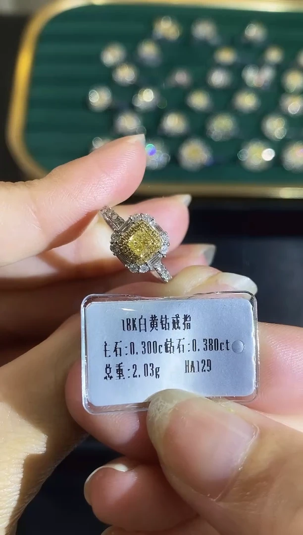 18K金镶嵌戒指钻石55