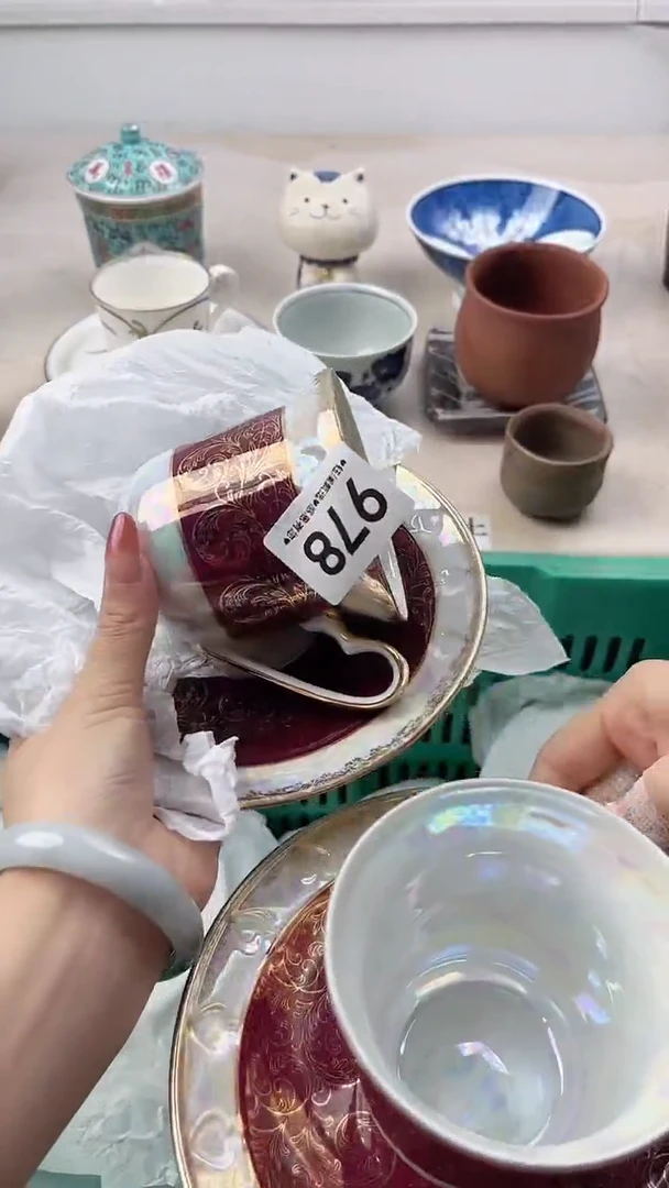 瓷片墨**烟978，，，，，，，，