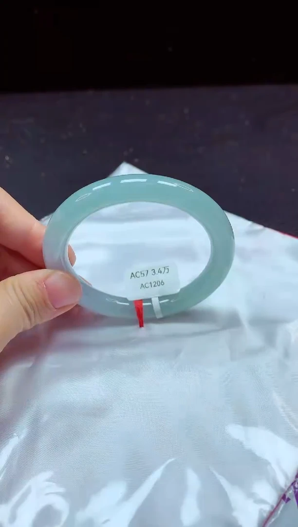 【闪购商品】翡翠手镯未镶嵌镯子57+