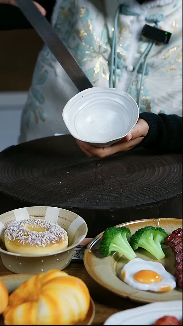 瓷手工团圆异形小碗