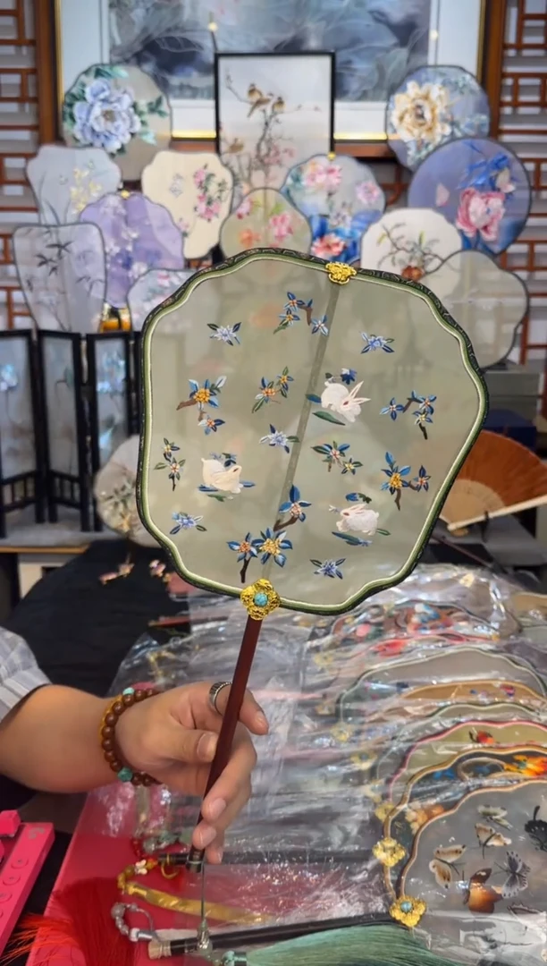 扇子纯手工苏绣团扇 买一送一