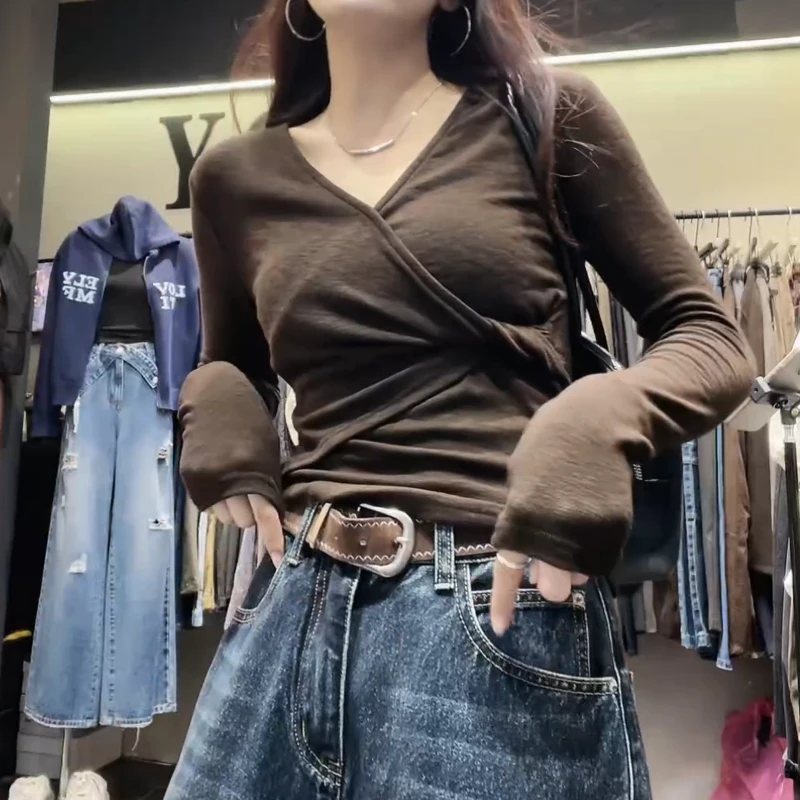 【扭结V领】显瘦气质时尚辣妹小众设计感长袖T恤上衣LK2507225