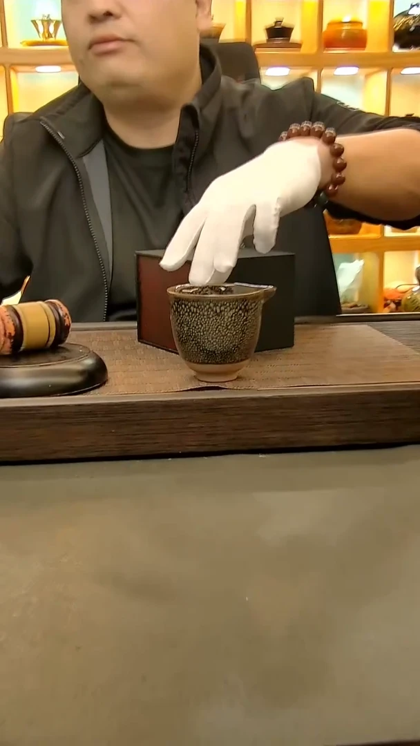 茶盏104=。。。。。。。。