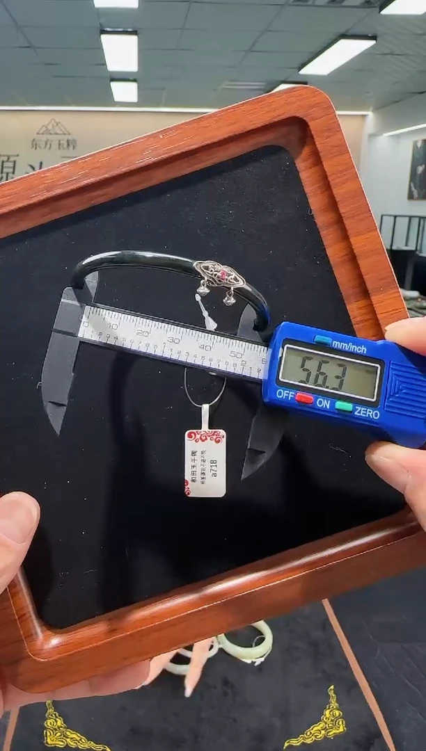 和田玉手镯银S925镶嵌多样性发货 拍一发一