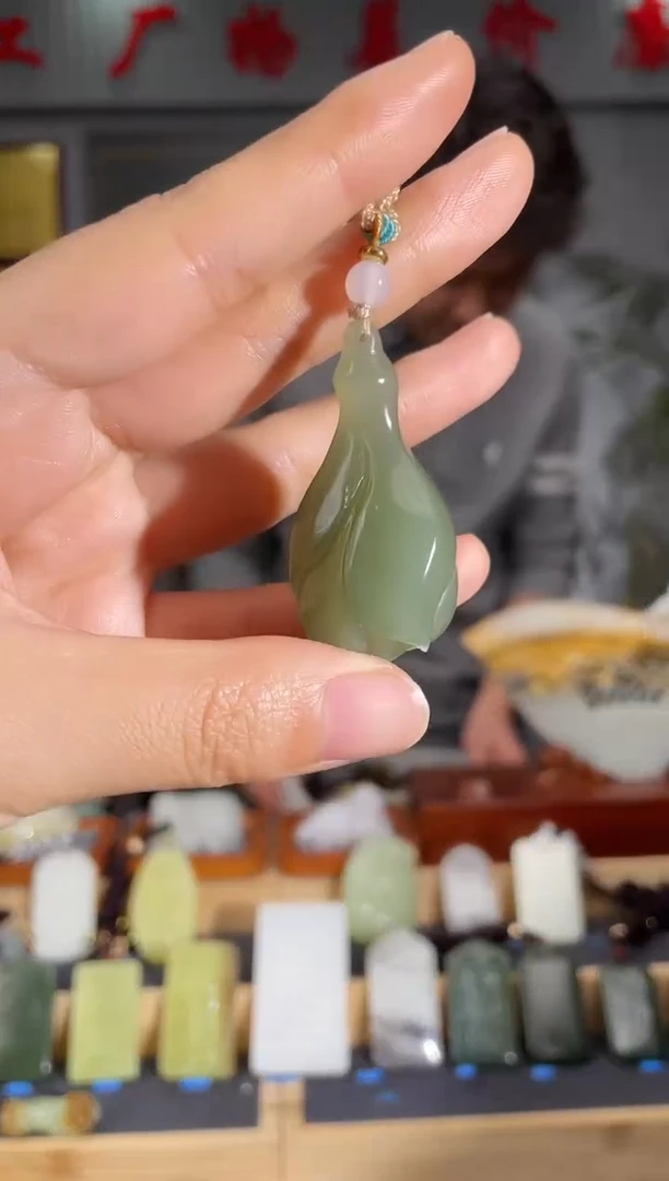 【闪购商品】和田玉颈饰未镶嵌拍一发一 多样性发货