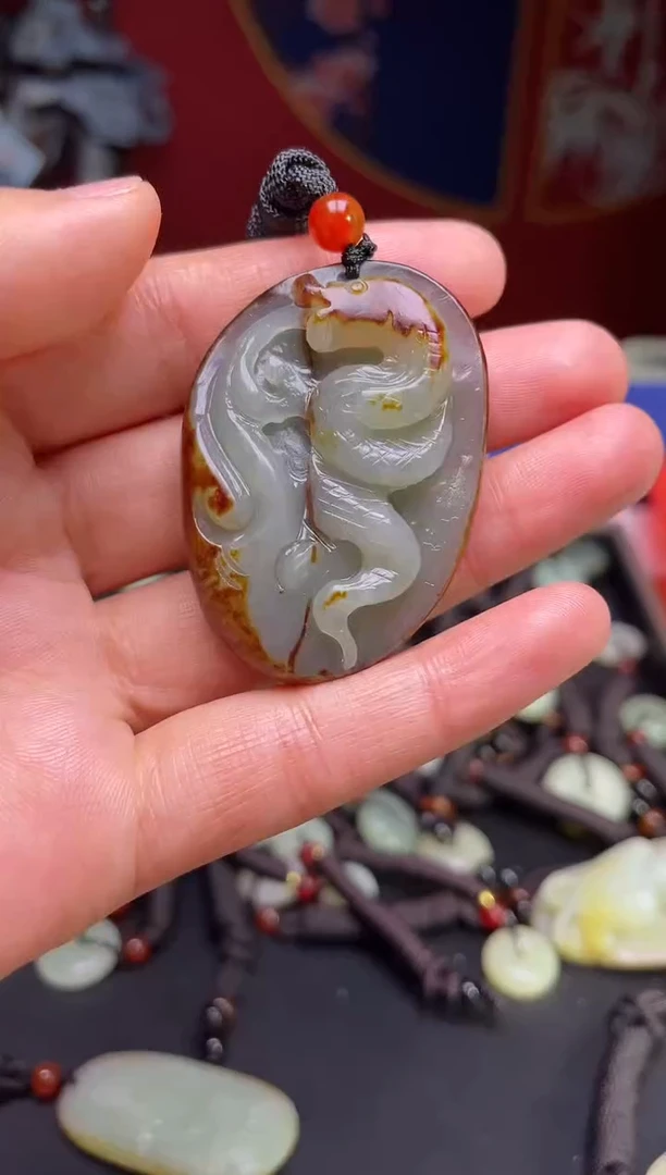 颈饰未镶嵌和田玉11