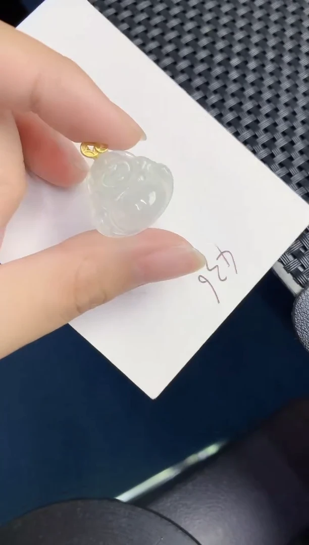 翡翠未镶嵌颈饰天然翡翠緬甸A貨