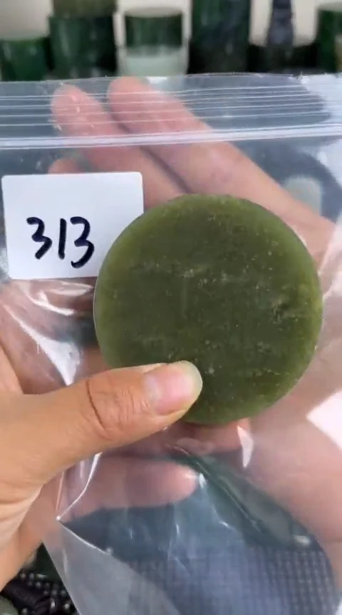 和田玉未镶嵌珠宝半成品镯芯