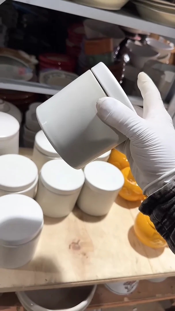 陶瓷 带盖罐 微瑕凑满20元包邮