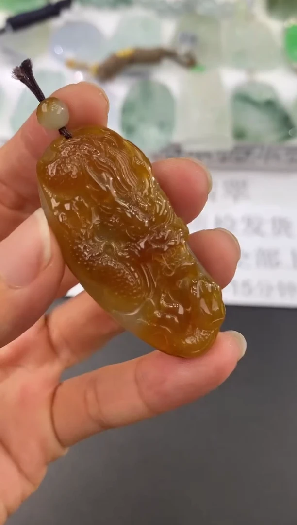 未镶嵌挂件翡翠304956   多人