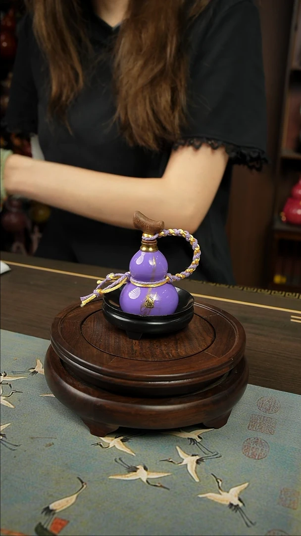 010号30ml左右非遗大漆酒葫芦