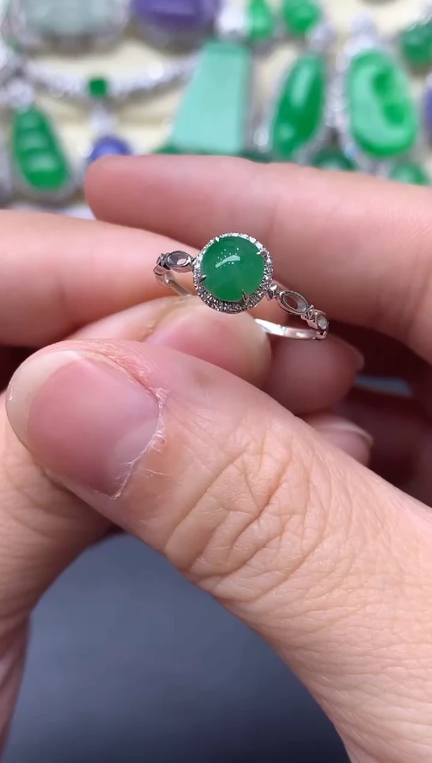 18K金镶嵌戒指翡翠313-中国好珍宝