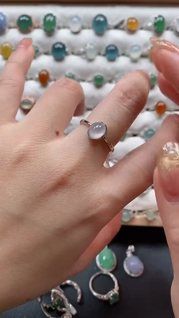 【闪购商品】翡翠戒指银S925镶嵌一物一证一礼盒