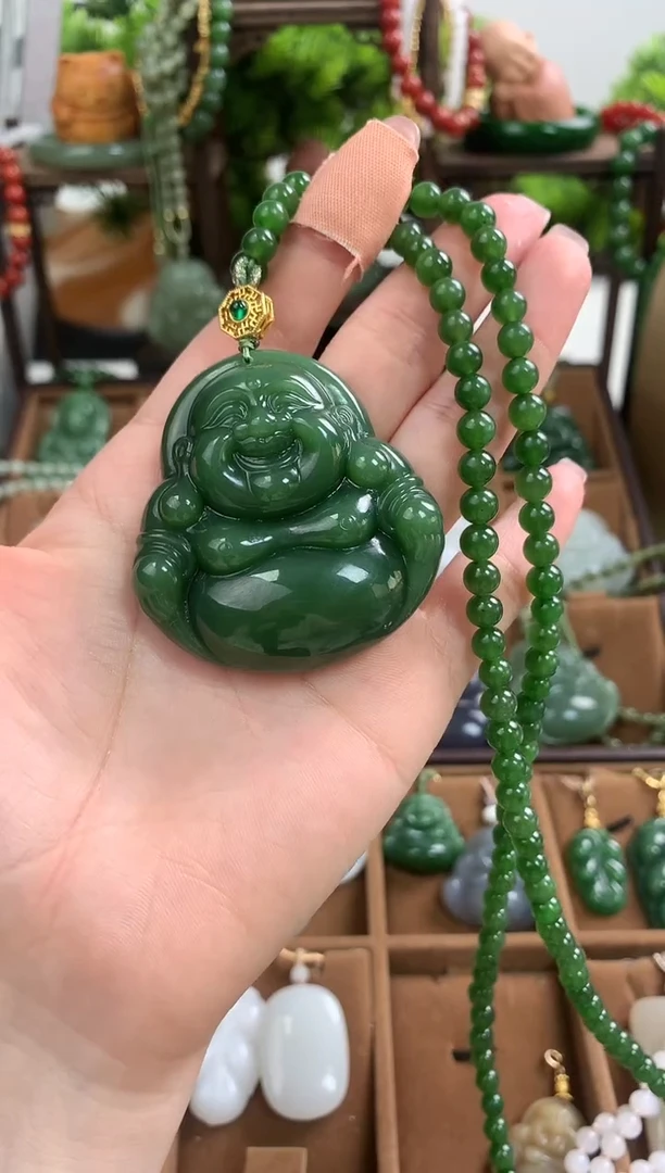 【闪购商品】和田玉颈饰18K金镶嵌吊坠50mm