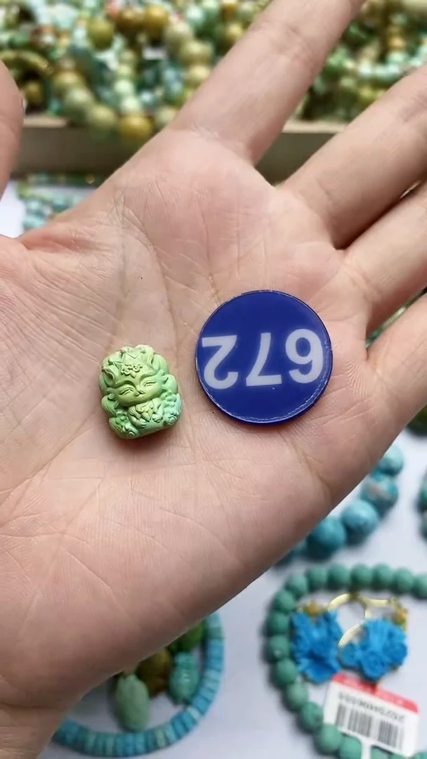 【闪购商品】绿松石雕刻件未镶嵌672