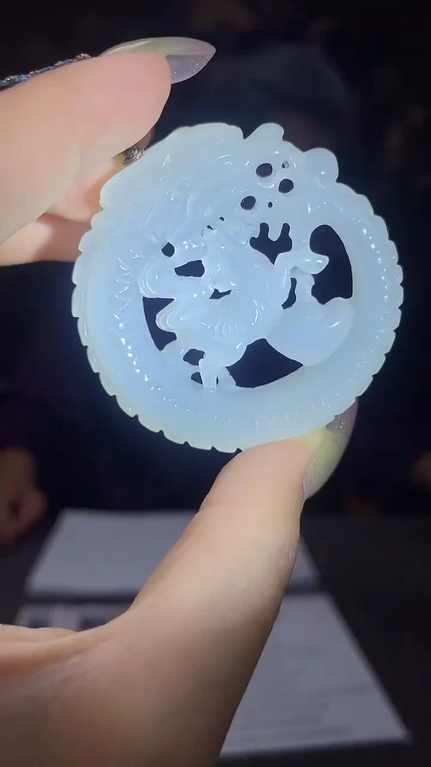和田玉未镶嵌颈饰c495