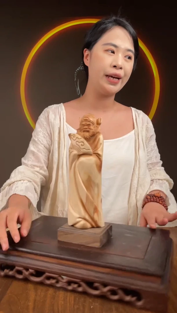 柏木（崖柏）手工摆件,先抢先得! 编号:253