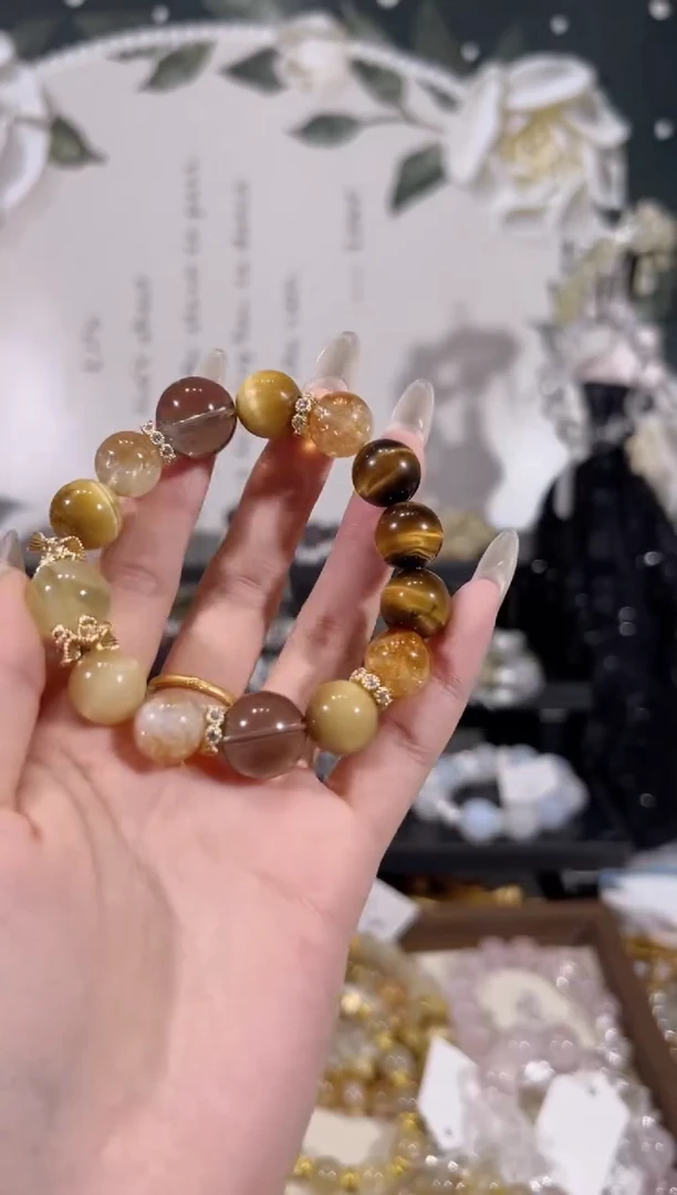 【闪购商品】水晶手链未镶嵌天然水晶默认微瑕 多样性发货发其一