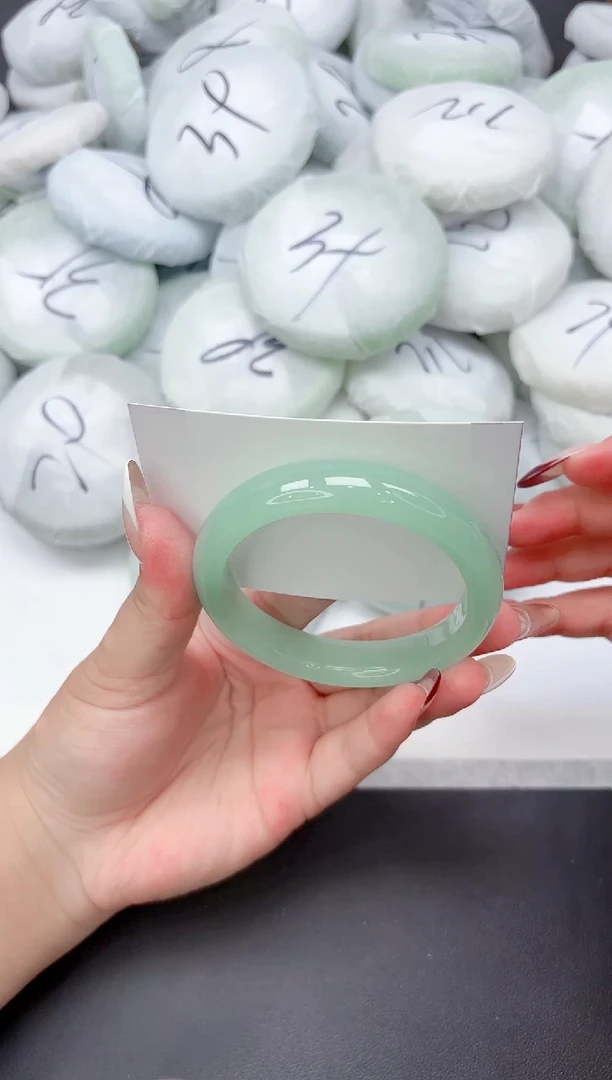 未镶嵌手镯石英质玉162-59.8