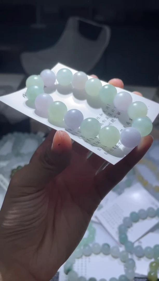 未镶嵌定制翡翠翡翠手串