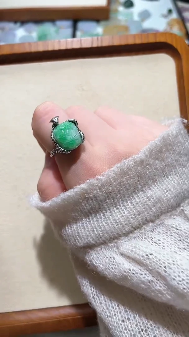 【闪购商品】翡翠戒指银S925镶嵌戒指