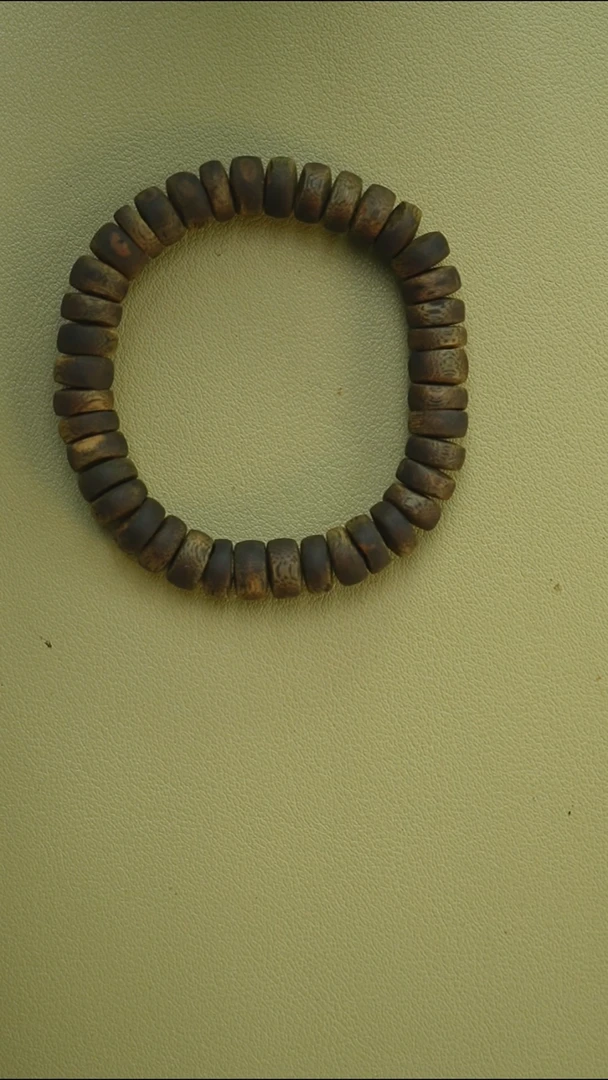 手串沉香10mm片珠单圈绿奇楠沉水级