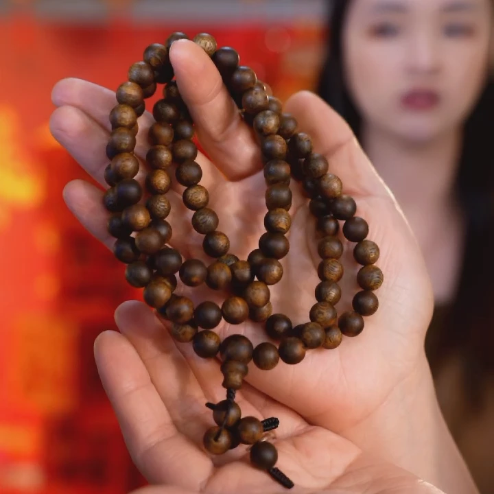 【沉香女儿】海南收藏级沉香0.9圆珠多圈30g+多样性发一条