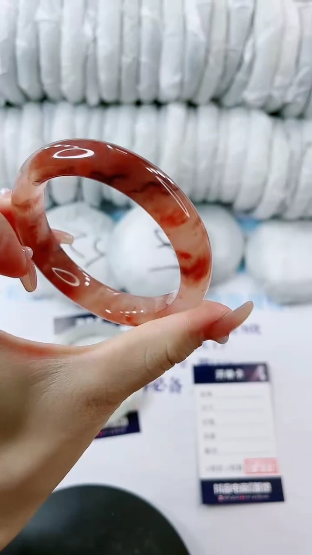 【闪购商品】石英质玉手镯未镶嵌0313535817多样性发货