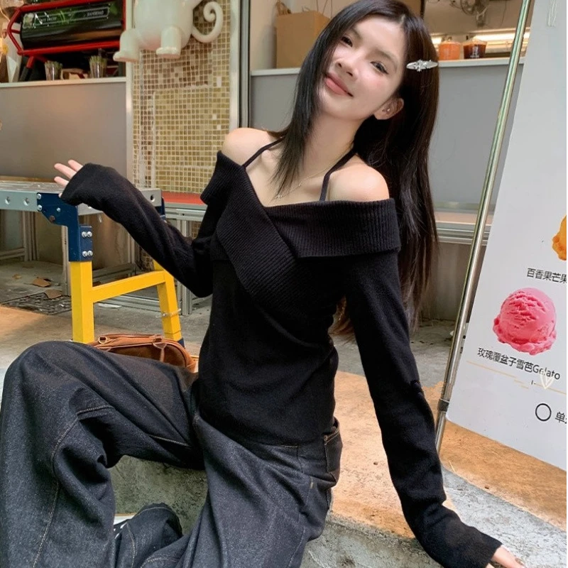 美式辣妹小众设计感秋冬交叉露肩上衣温柔风长袖针织打底毛衣显瘦