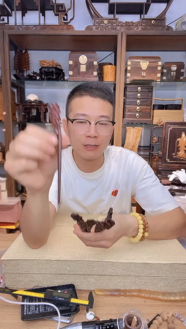 乌木类书架589小叶紫檀莲花发簪